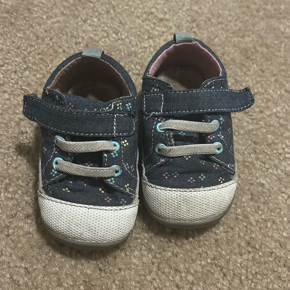 Stevie (First Walker) Size 5